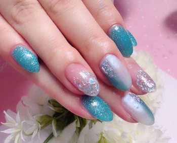 Cenbless　成増フェイシャル＆ネイルサロン　ターコイズカラーで爽やかに♪透明感あふれる夏ネイル