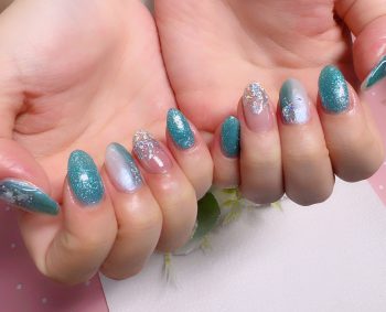 Cenbless　成増フェイシャル＆ネイルサロン　ターコイズカラーで爽やかに♪透明感あふれる夏ネイル