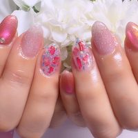 Cenbless　成増フェイシャル＆ネイルサロン　華やかなピンクで夏を満喫♪人気デザインをトロピカルカラーにアレンジ