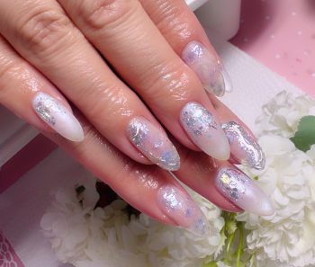 Cenbless 成増フェイシャル&ネイルサロン 実際に見るとさらに感動♪煌めきあふれる梅雨ネイル