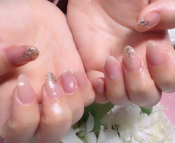 Cenbless　成増フェイシャル＆ネイルサロン　ちゅるんと透明感♪大人可愛いピンクシアーネイル