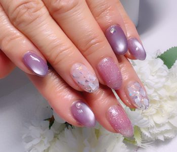 Cenbless　成増フェイシャル＆ネイルサロン　夏の煌めき満載♪マグネット＆フラッシュネイルアレンジ