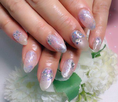 Cenbless　成増フェイシャル＆ネイルサロン　涼やかな輝きを指先に♪夏を彩るホワイトネイル