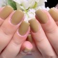 成増徒歩3分のフェイシャルエステ・ネイルサロン ビューティスタジオCenbless（センブレス）　ちゅるんと艶めく♪大人のキャメルワンカラーネイル