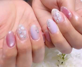 Cenbless　成増フェイシャル＆ネイルサロン　淡いラベンダー×シェルの輝き♪上品な梅雨ニュアンスネイル