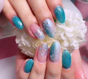 Cenbless　成増フェイシャル＆ネイルサロン　ターコイズカラーで爽やかに♪透明感あふれる夏ネイル