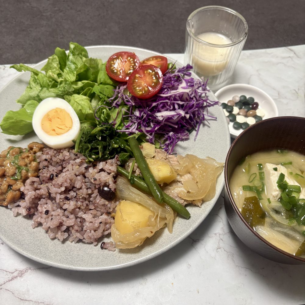 Cenbless 成増フェイシャル&ネイルサロン みけちゃんの手抜き朝食♪