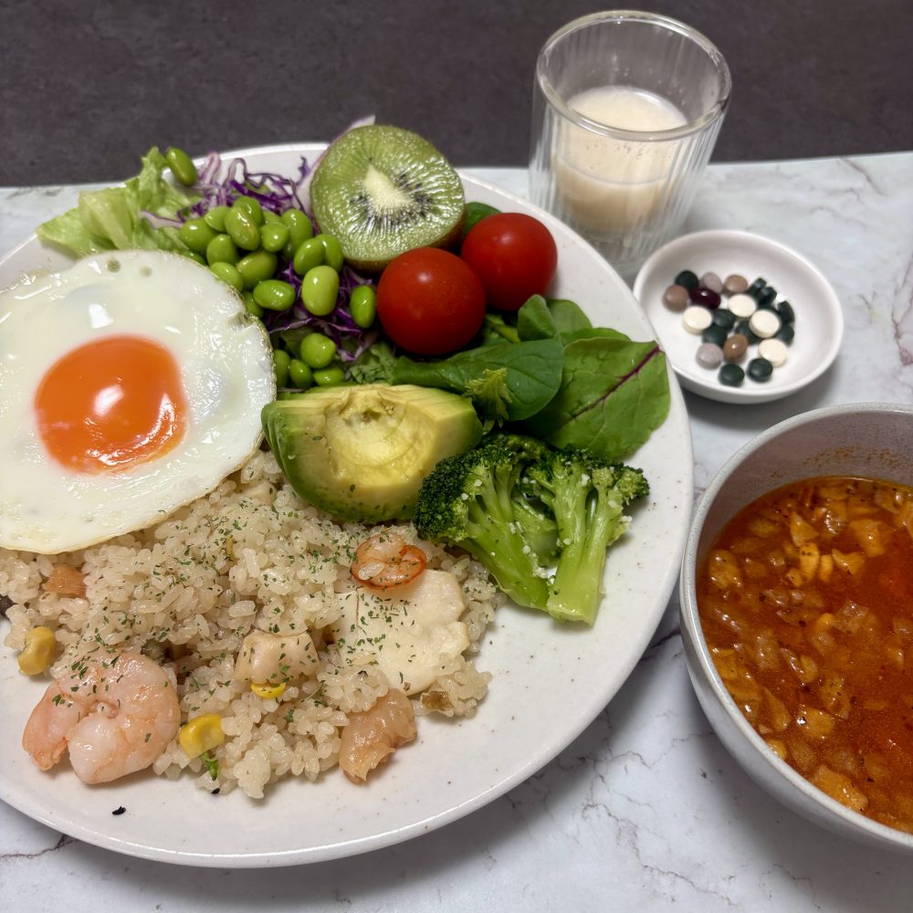 Cenbless 成増フェイシャル&ネイルサロン みけちゃんの手抜き朝食♪