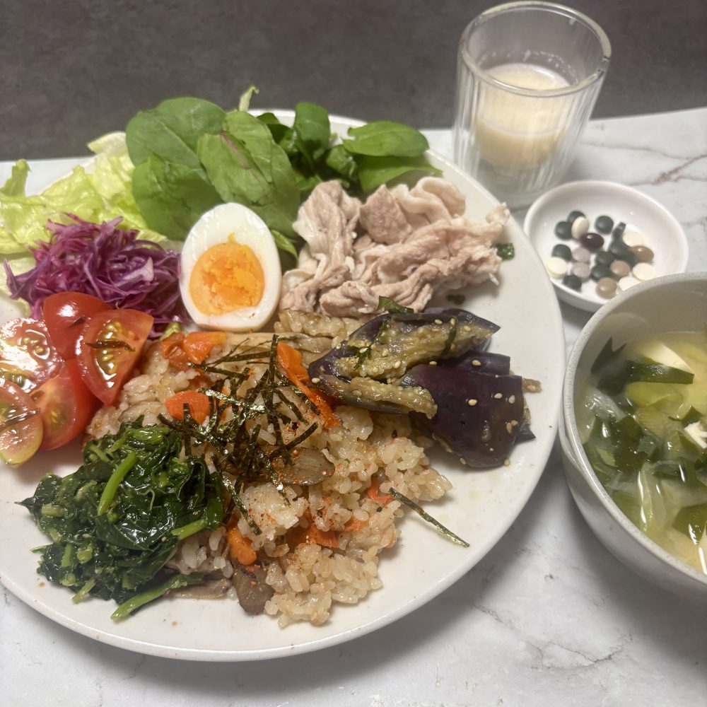 Cenbless 成増フェイシャル&ネイルサロン みけちゃんの手抜き朝食♪