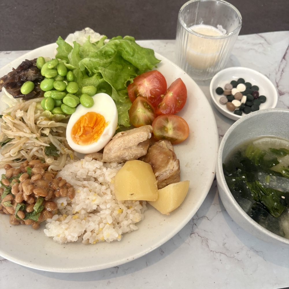 Cenbless 成増フェイシャル&ネイルサロン みけちゃんの手抜き朝食♪