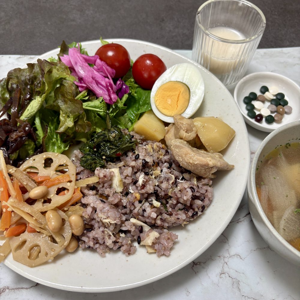 Cenbless 成増フェイシャル&ネイルサロン みけちゃんの手抜き朝食♪