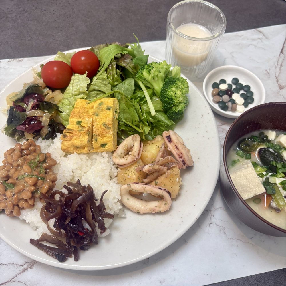 Cenbless 成増フェイシャル&ネイルサロン みけちゃんの手抜き朝食♪