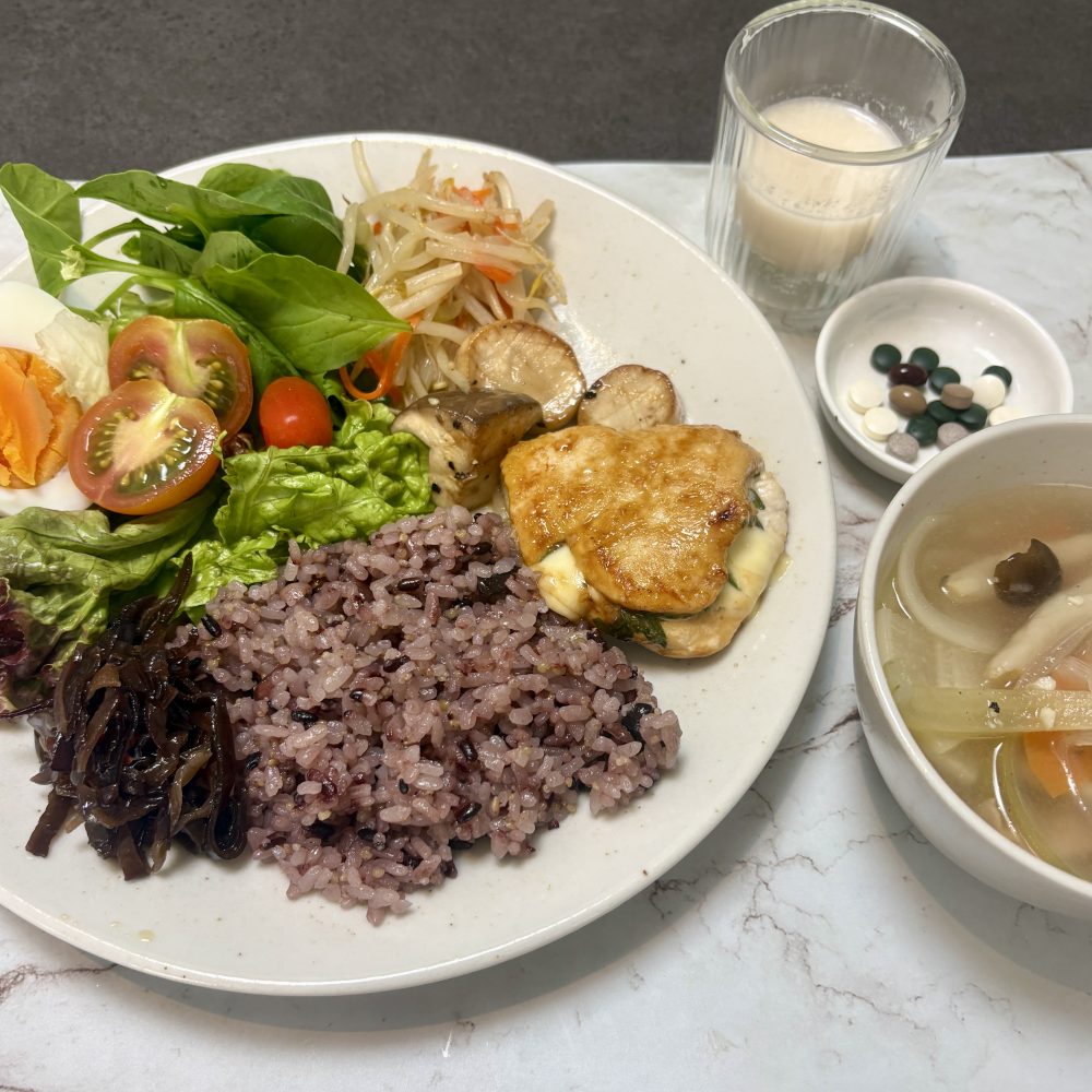 Cenbless 成増フェイシャル&ネイルサロン みけちゃんの手抜き朝食♪