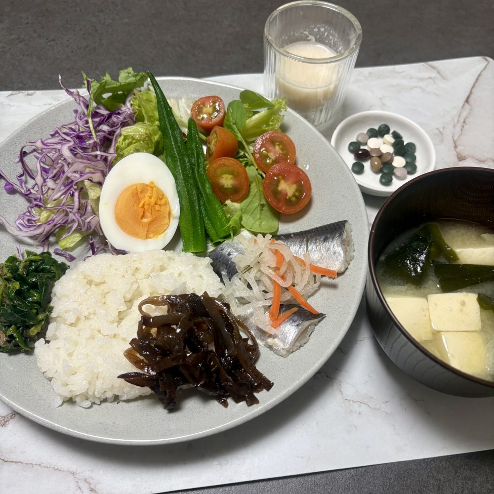 Cenbless 成増フェイシャル&ネイルサロン みけちゃんの手抜き朝食♪