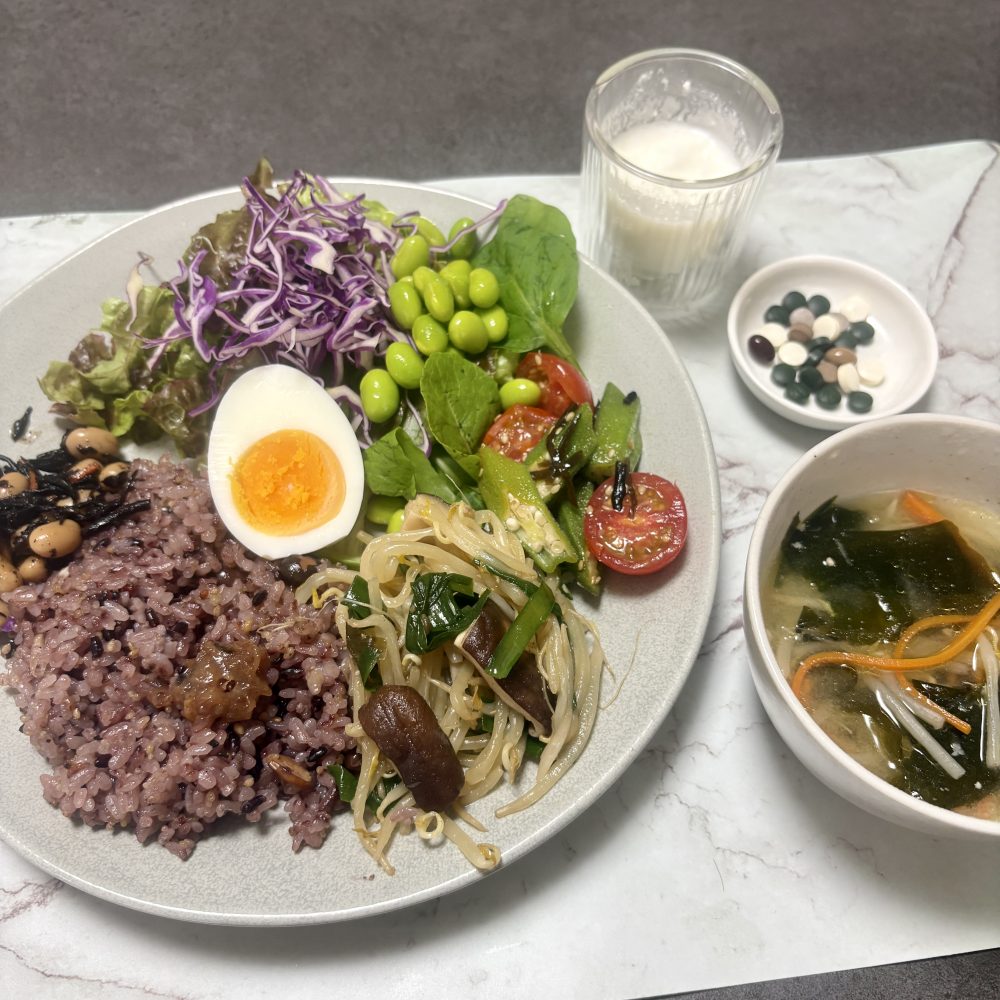 Cenbless 成増フェイシャル&ネイルサロン みけちゃんの手抜き朝食♪