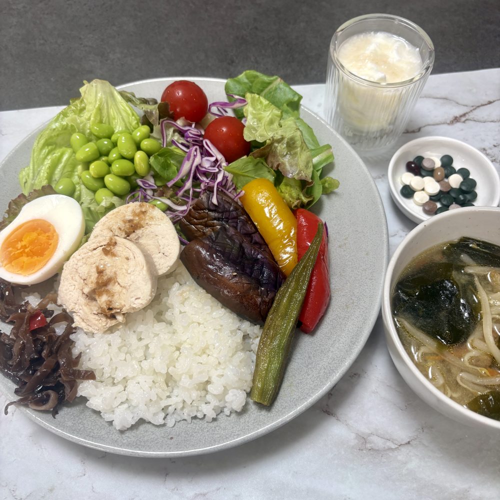 Cenbless　成増フェイシャル＆ネイルサロン　みけちゃんの手抜き朝食♪