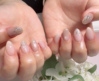 成増徒歩3分のフェイシャルエステ・ネイルサロン ビューティスタジオCenbless（センブレス）　やっぱり惹かれる"ちゅるん"質感♪上品シアーネイル
