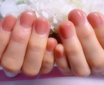 成増徒歩3分のフェイシャルエステ・ネイルサロン ビューティスタジオCenbless（センブレス）　人生初のジェルネイル♪自然な艶感で指先を美しく
