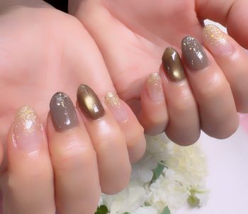 Cenbless　成増フェイシャル＆ネイルサロン　シックなカーキブラウンで楽しむ大人の晩夏ネイル