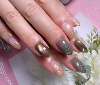 Cenbless　成増フェイシャル＆ネイルサロン　シックなカーキブラウンで楽しむ大人の晩夏ネイル