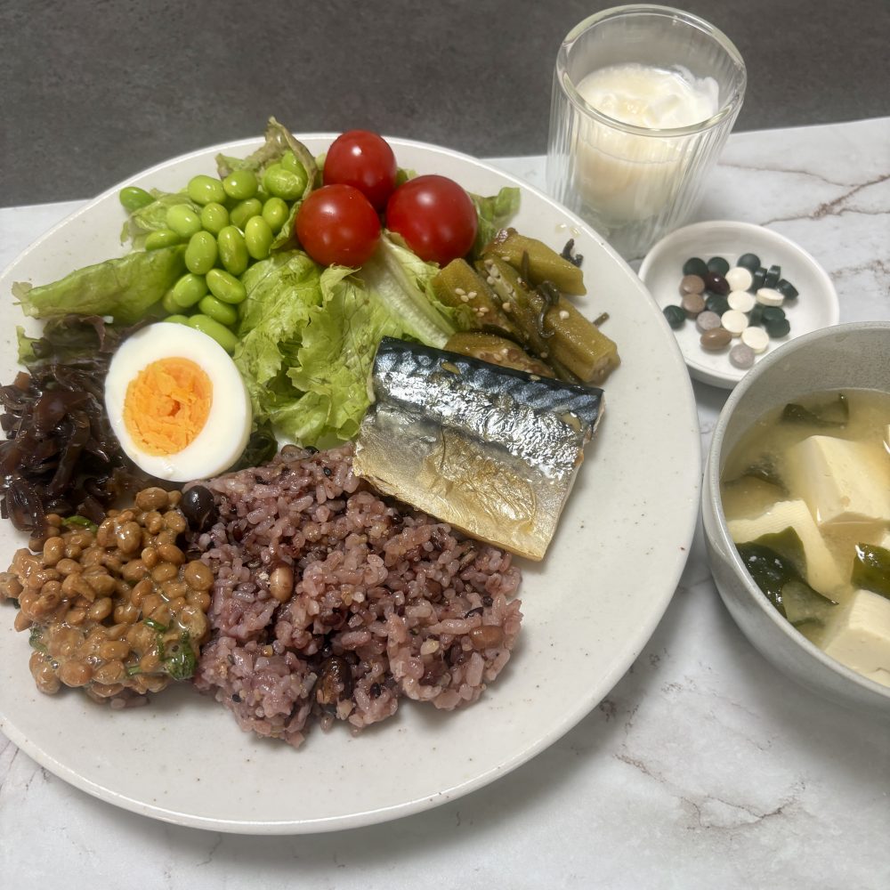 Cenbless　成増フェイシャル＆ネイルサロン　みけちゃんの手抜き朝食♪