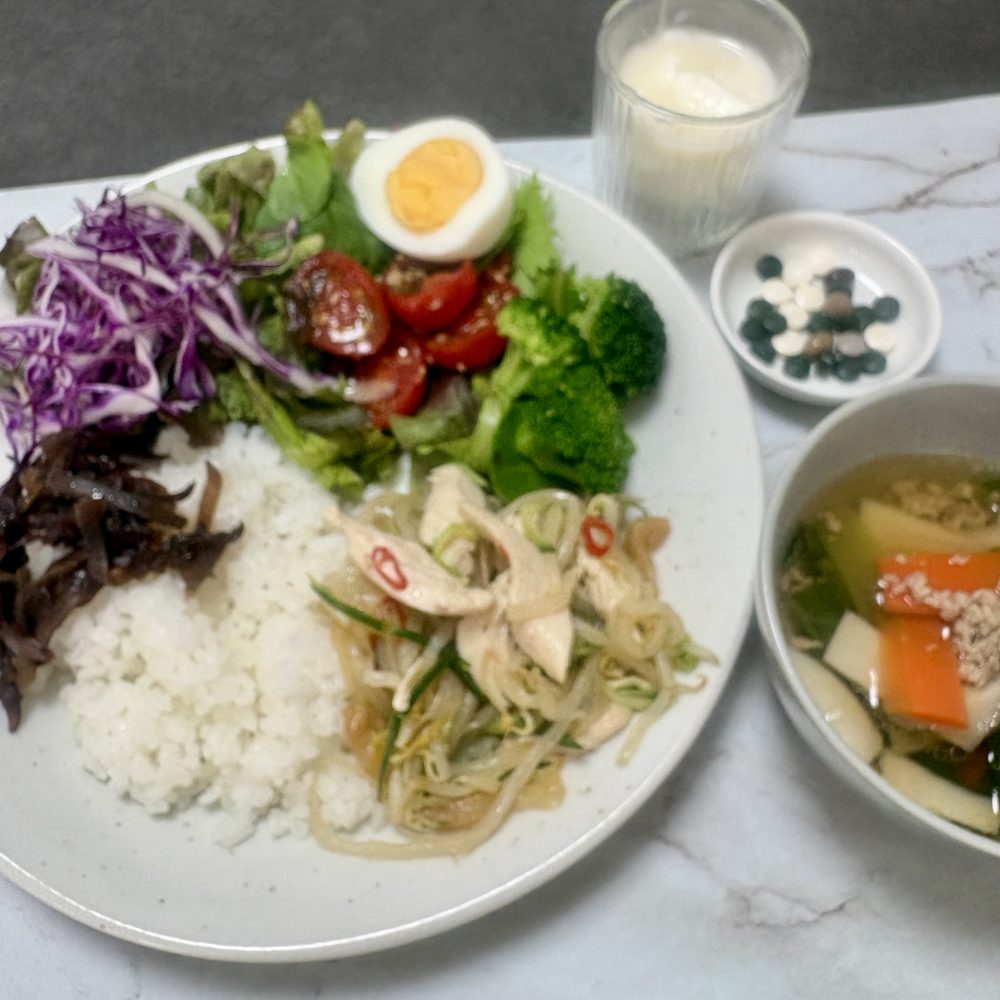 Cenbless　成増フェイシャル＆ネイルサロン　みけちゃんの手抜き朝食♪