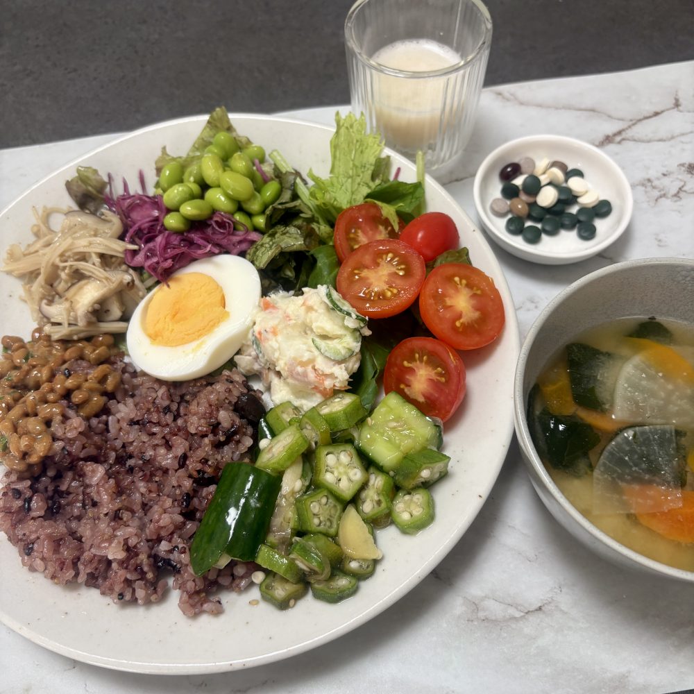Cenbless　成増フェイシャル＆ネイルサロン　みけちゃんの手抜き朝食♪
