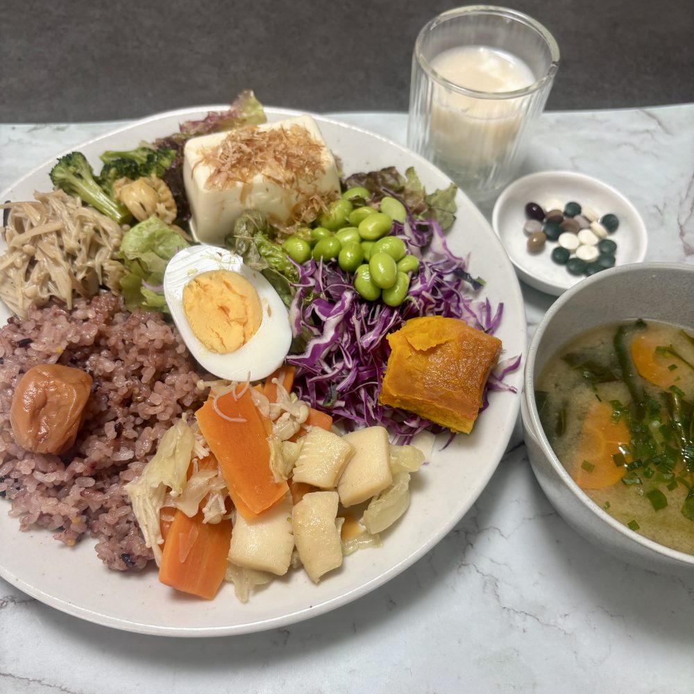 Cenbless　成増フェイシャル＆ネイルサロン　みけちゃんの手抜き朝食♪