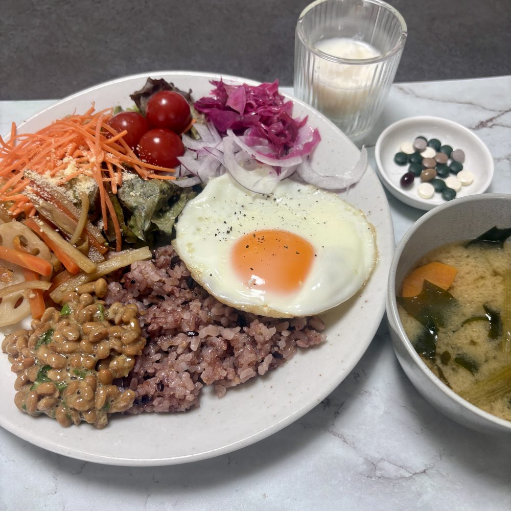Cenbless　成増フェイシャル＆ネイルサロン　みけちゃんの手抜き朝食♪