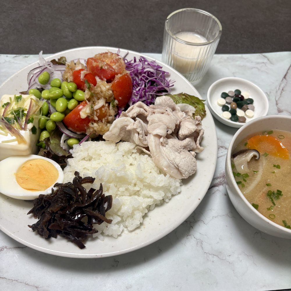 Cenbless　成増フェイシャル＆ネイルサロン　みけちゃんの手抜き朝食♪