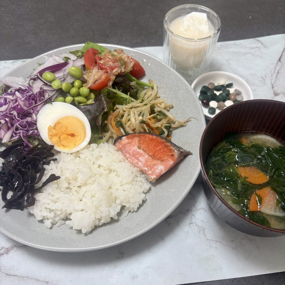 Cenbless　成増フェイシャル＆ネイルサロン　みけちゃんの手抜き朝食♪