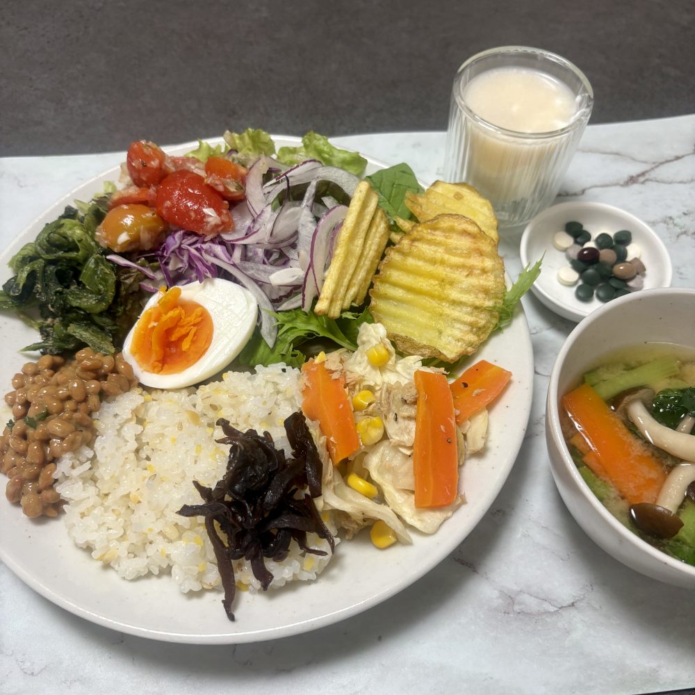 Cenbless　成増フェイシャル＆ネイルサロン　みけちゃんの手抜き朝食♪