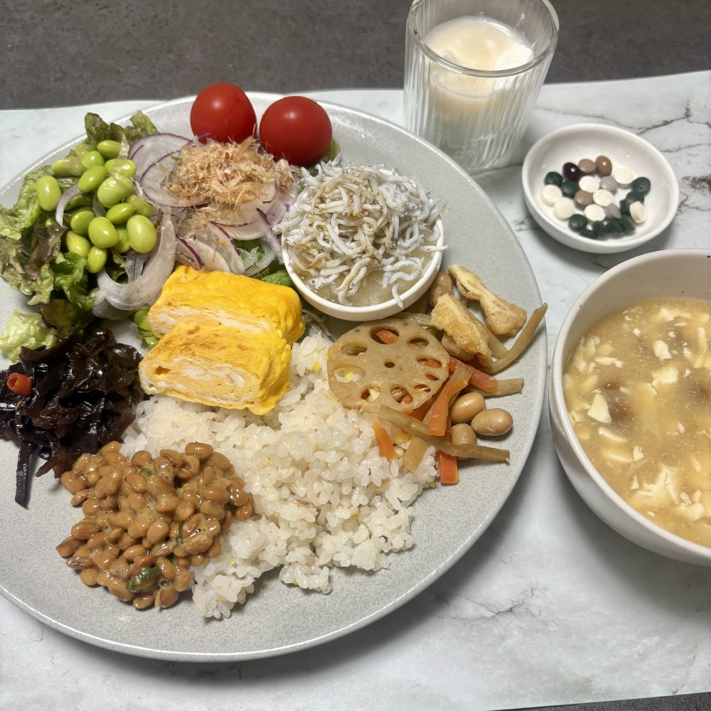 Cenbless　成増フェイシャル＆ネイルサロン　みけちゃんの手抜き朝食♪
