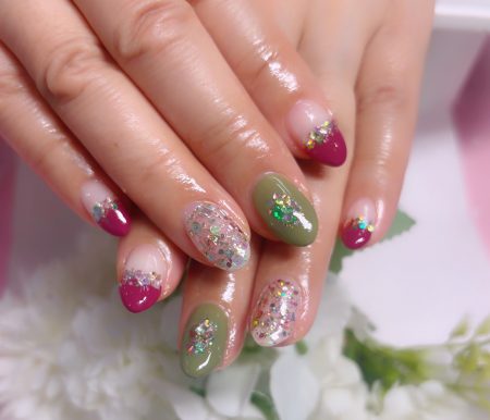 Cenbless　成増フェイシャル＆ネイルサロン　ワイン×カーキで秋色に♪キラキラ輝く大人ネイル