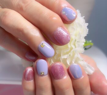 Cenbless 成増フェイシャル&ネイルサロン ラベンダー×ライラックで大人可愛く♪輝きを楽しむ秋ネイル
