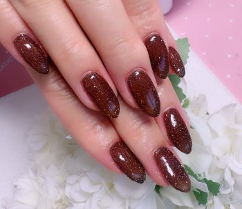 Cenbless　成増フェイシャル＆ネイルサロン　深みブラウンで秋を先取り♪大人シックなフラッシュネイル