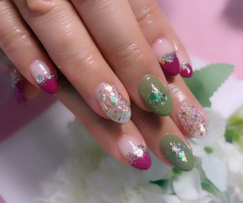 Cenbless　成増フェイシャル＆ネイルサロン　ワイン×カーキで秋色に♪キラキラ輝く大人ネイル