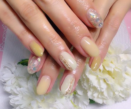Cenbless 成増フェイシャル&ネイルサロン イチョウの色づきを思わせる♪ペールカラーの晩夏ネイル