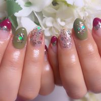 Cenbless　成増フェイシャル＆ネイルサロン　ワイン×カーキで秋色に♪キラキラ輝く大人ネイル