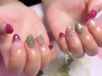 Cenbless　成増フェイシャル＆ネイルサロン　ワイン×カーキで秋色に♪キラキラ輝く大人ネイル