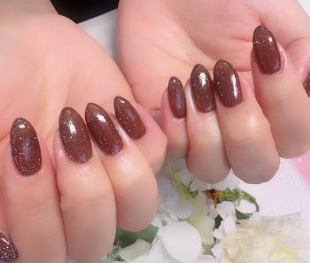 Cenbless　成増フェイシャル＆ネイルサロン　深みブラウンで秋を先取り♪大人シックなフラッシュネイル