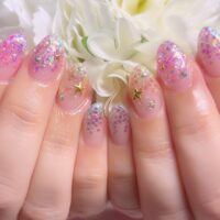 Cenbless　成増フェイシャル＆ネイルサロン　娘ちゃんのお気に入り♪カラフルに煌めくキラキラネイル